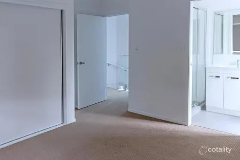 Property photo of 9/5 Eagle Drive Eagleby QLD 4207