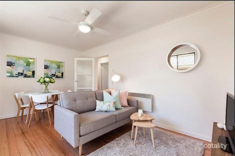 Property photo of 1/28 Lake Road Blackburn VIC 3130