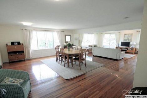 Property photo of 26 Castle Street Fairfield QLD 4103