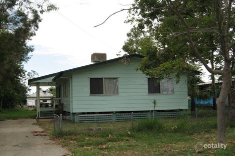 8 Sunflower Pl, Emerald, QLD 4720