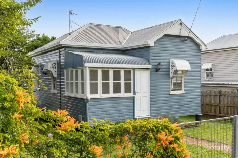 Property photo of 21 Loudon Street South Toowoomba QLD 4350