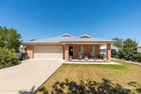 Property photo of 110 Camp Street Temora NSW 2666