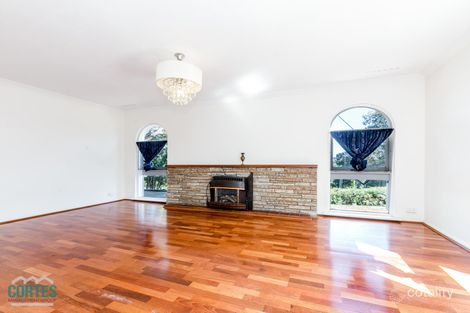 Property photo of 6 Travers Gardens Kelmscott WA 6111