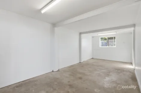 Property photo of 20 Cahill Crescent Rural View QLD 4740
