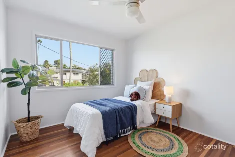 Property photo of 20 Cahill Crescent Rural View QLD 4740