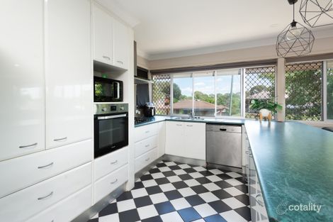 Property photo of 22 Saltash Street Labrador QLD 4215