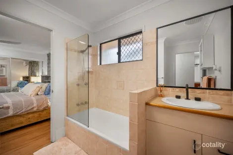 Property photo of 4 Bellamy Drive Rasmussen QLD 4815