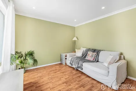 Property photo of 14 Larsson Walk Clarkson WA 6030