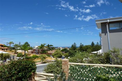 Property photo of 7A Hood Terrace Sorrento WA 6020