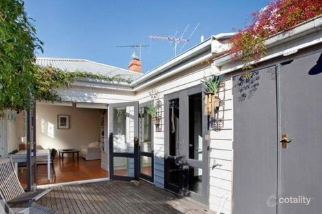 Property photo of 2 Little Finlay Street Albert Park VIC 3206