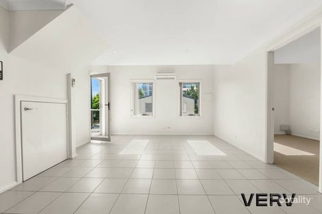 Property photo of 33 Carver Lane Gungahlin ACT 2912
