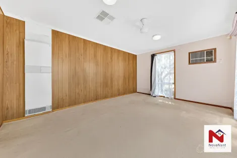 Property photo of 12 Cormorant Crescent Werribee VIC 3030