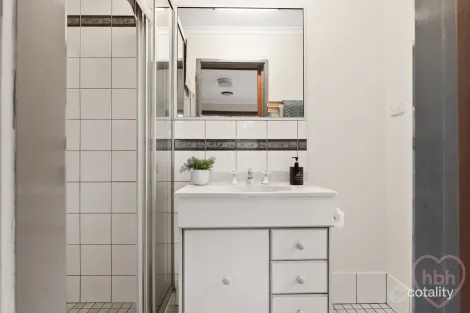 Property photo of 43 Throssell Street Curtin ACT 2605