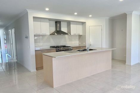 Property photo of 26 Pendulum Street Truganina VIC 3029