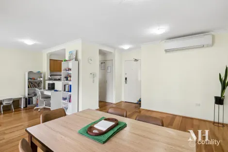 Property photo of 4/128 Mounts Bay Road Perth WA 6000