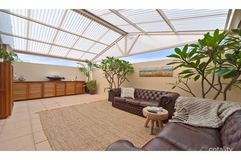 Property photo of 1/41 Point Walter Road Bicton WA 6157