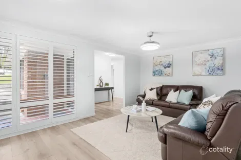 Property photo of 105 Hall Drive Menai NSW 2234