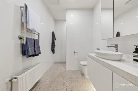 Property photo of 2 Benghazi Avenue Ashburton VIC 3147