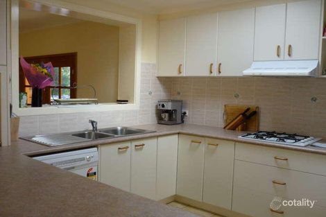 Property photo of 15 Hinchcliffe Place Spence ACT 2615