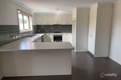 Property photo of 27 Chloe Drive Broadford VIC 3658