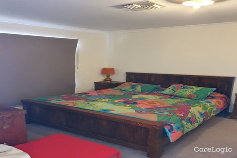 Property photo of 48 Kesiya Turn Aubin Grove WA 6164