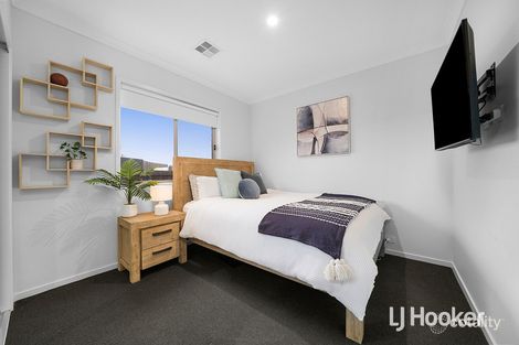Property photo of 10 Firefly Road Point Cook VIC 3030