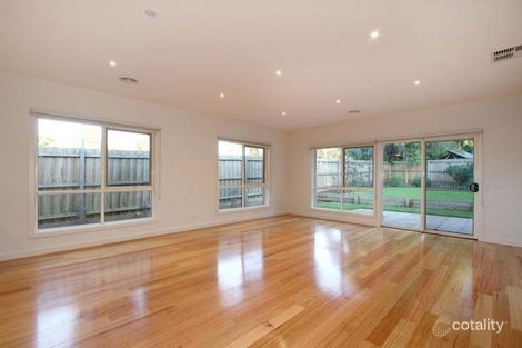 Property photo of 2/31 McDonald Crescent Boronia VIC 3155