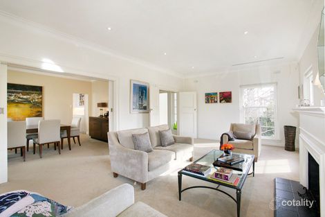 1/4 St Georges Ct, Toorak, VIC 3142