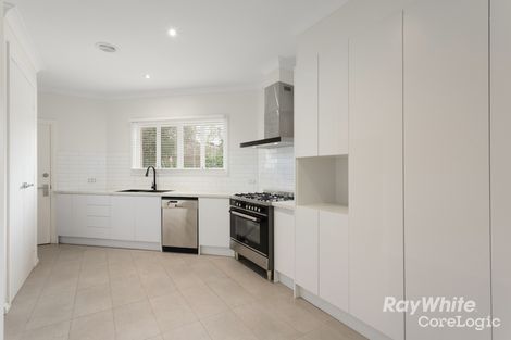 Property photo of 2/67 Shepparson Avenue Carnegie VIC 3163