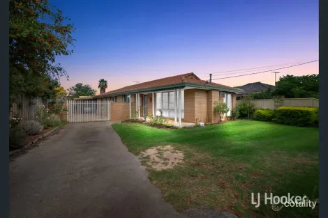 23 Sandra St, Melton, VIC 3337