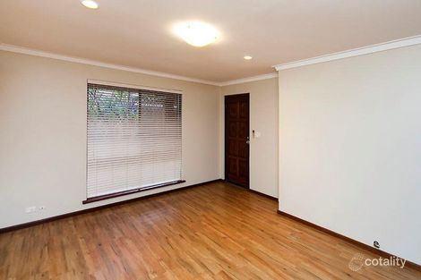 Property photo of 4/139 Ninth Avenue Inglewood WA 6052