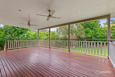 Property photo of 6 Novello Street Mansfield QLD 4122