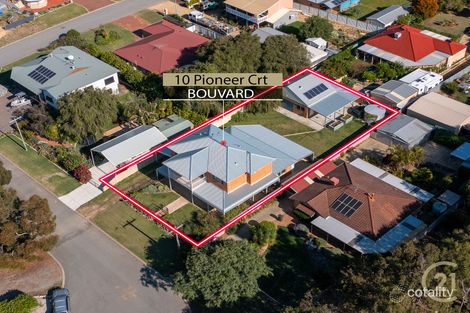 Property photo of 10 Pioneer Court Bouvard WA 6211