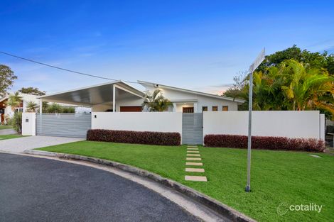 Property photo of 18 Robin Avenue Paradise Point QLD 4216