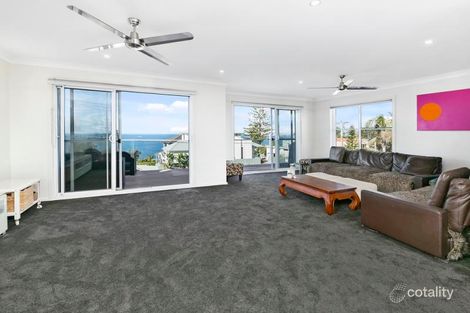 Property photo of 16 Ian Avenue North Curl Curl NSW 2099