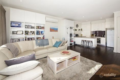 Property photo of 4/17 Small Street Hampton VIC 3188