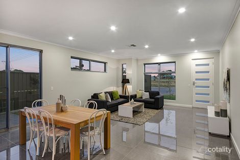 Property photo of 21 Norseman Street Port Noarlunga South SA 5167