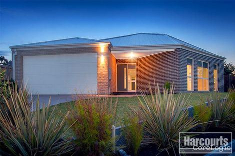 Property photo of 38 Tipperary Circuit Pakenham VIC 3810