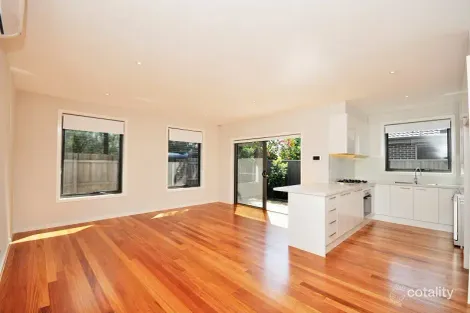 4/16 Gregory St, Oak Park, VIC 3046