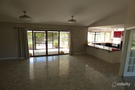 Property photo of 1 Aquanita Court Ningi QLD 4511