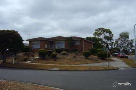 Property photo of 2 Highton Close Hampton Park VIC 3976