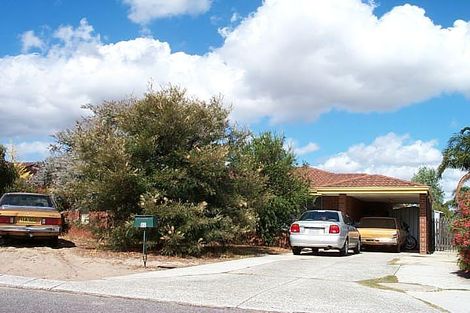 Property photo of 22 Chivalry Way Thornlie WA 6108