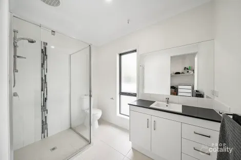 Property photo of 15 Dingo Street Point Cook VIC 3030