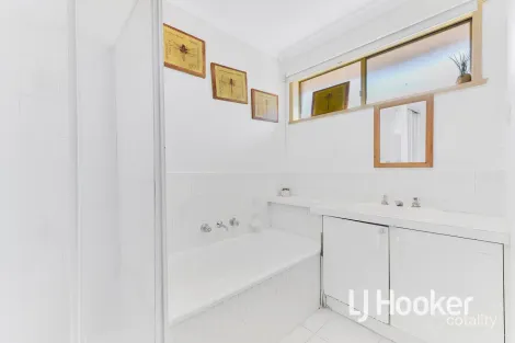 Property photo of 39 Herbert Road Carrum Downs VIC 3201