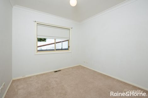 Property photo of 82 Amaroo Street Kooringal NSW 2650