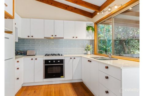 Property photo of 13 Samarinda Drive Point Lookout QLD 4183