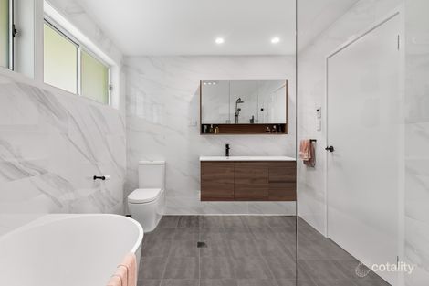 Property photo of 27 Curvers Drive Mount Riverview NSW 2774