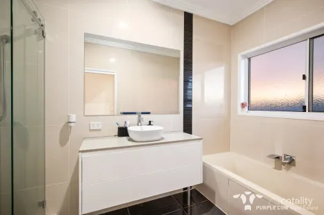 Property photo of 20 Riverine Drive Springfield Lakes QLD 4300