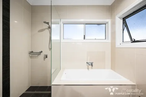 Property photo of 20 Riverine Drive Springfield Lakes QLD 4300