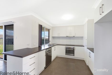 Property photo of 6 Mallow Street Westbrook QLD 4350